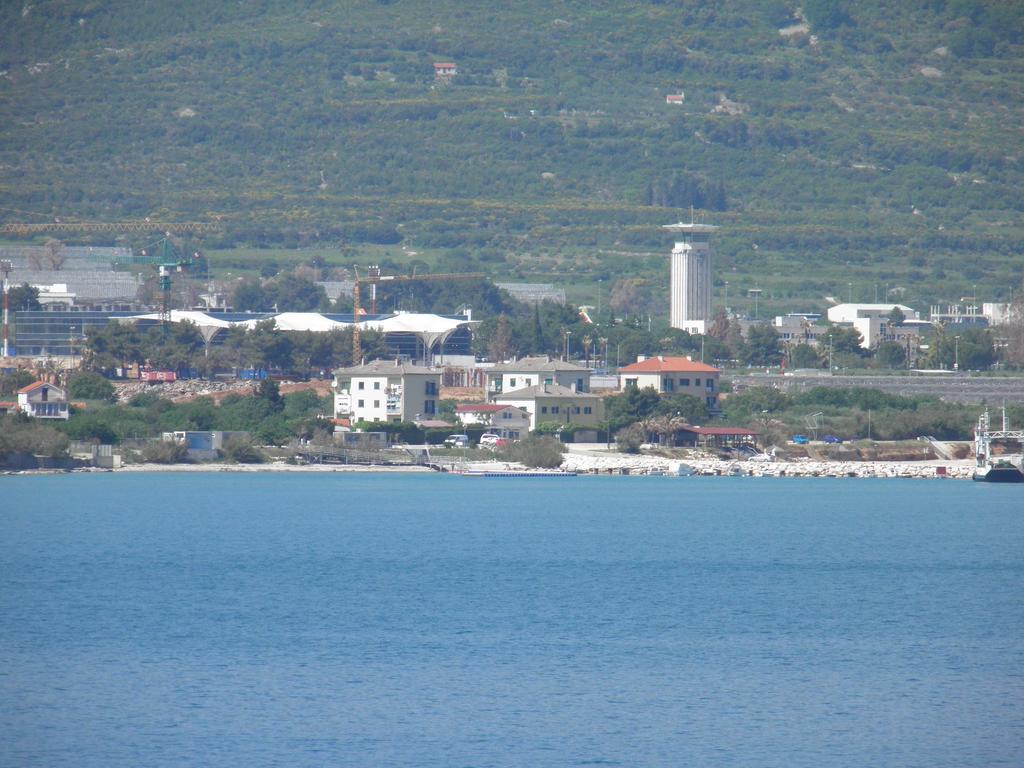 Apartment Adria Trogir Eksteriør billede