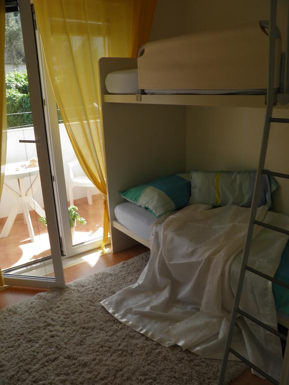 Apartment Adria Trogir Eksteriør billede